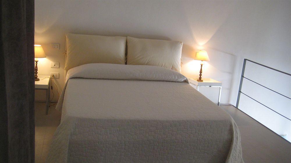 Bb 22 Charming Rooms & Apartments Palermo Eksteriør billede